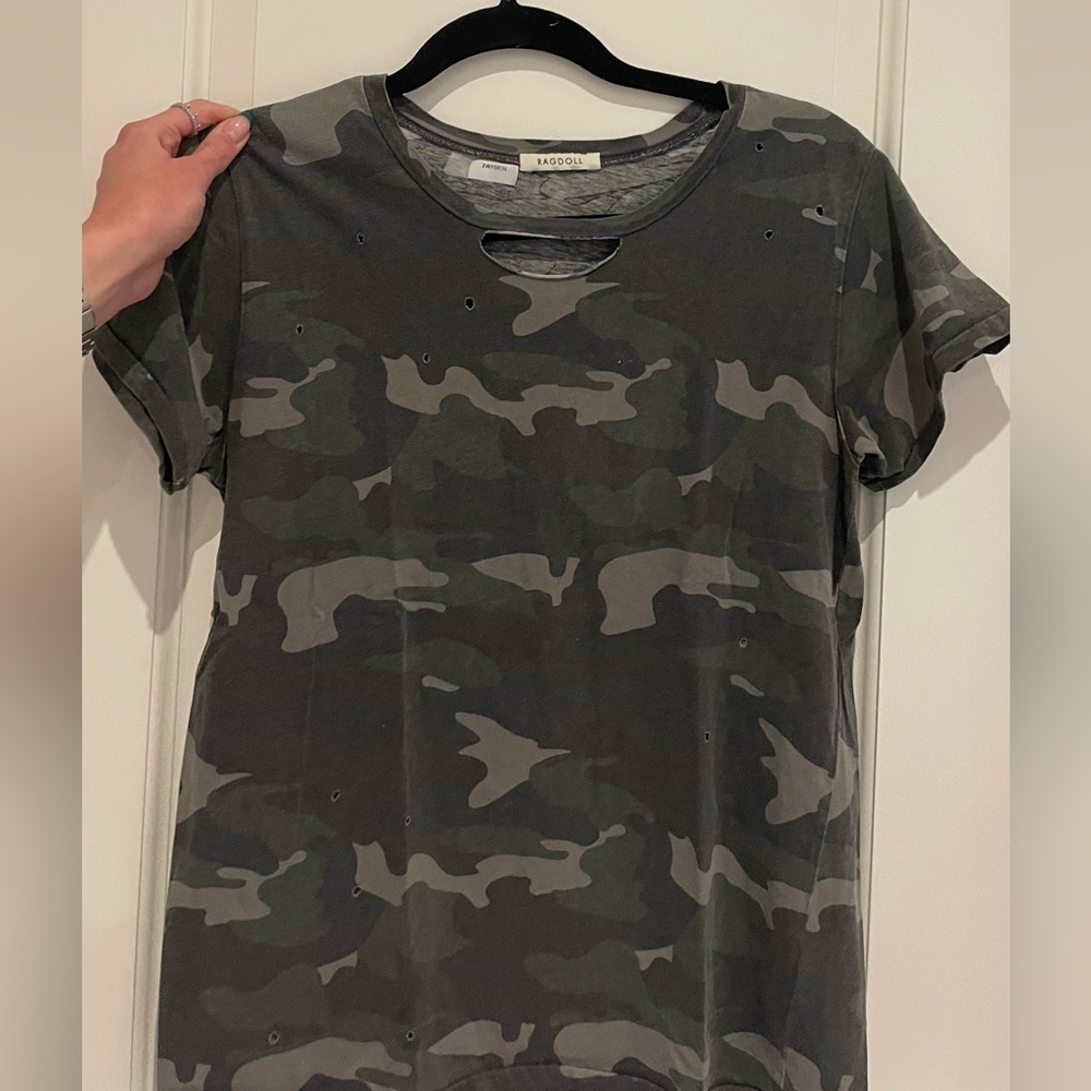 Army green/camo ripped t-shirt.